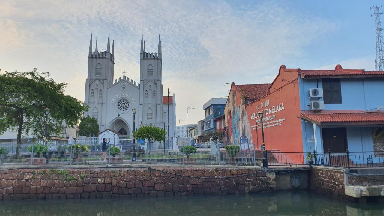 "Cloth Art Homestay" 4 Min Walk To Car Free Zone By Shine Stay Malacca Buitenkant foto